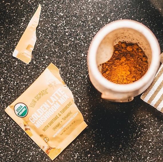 GOLDEN LATTE MUSHROOM MIX W/ SHIITAKE & TURMERIC (FOUR SIGMA FOODS)